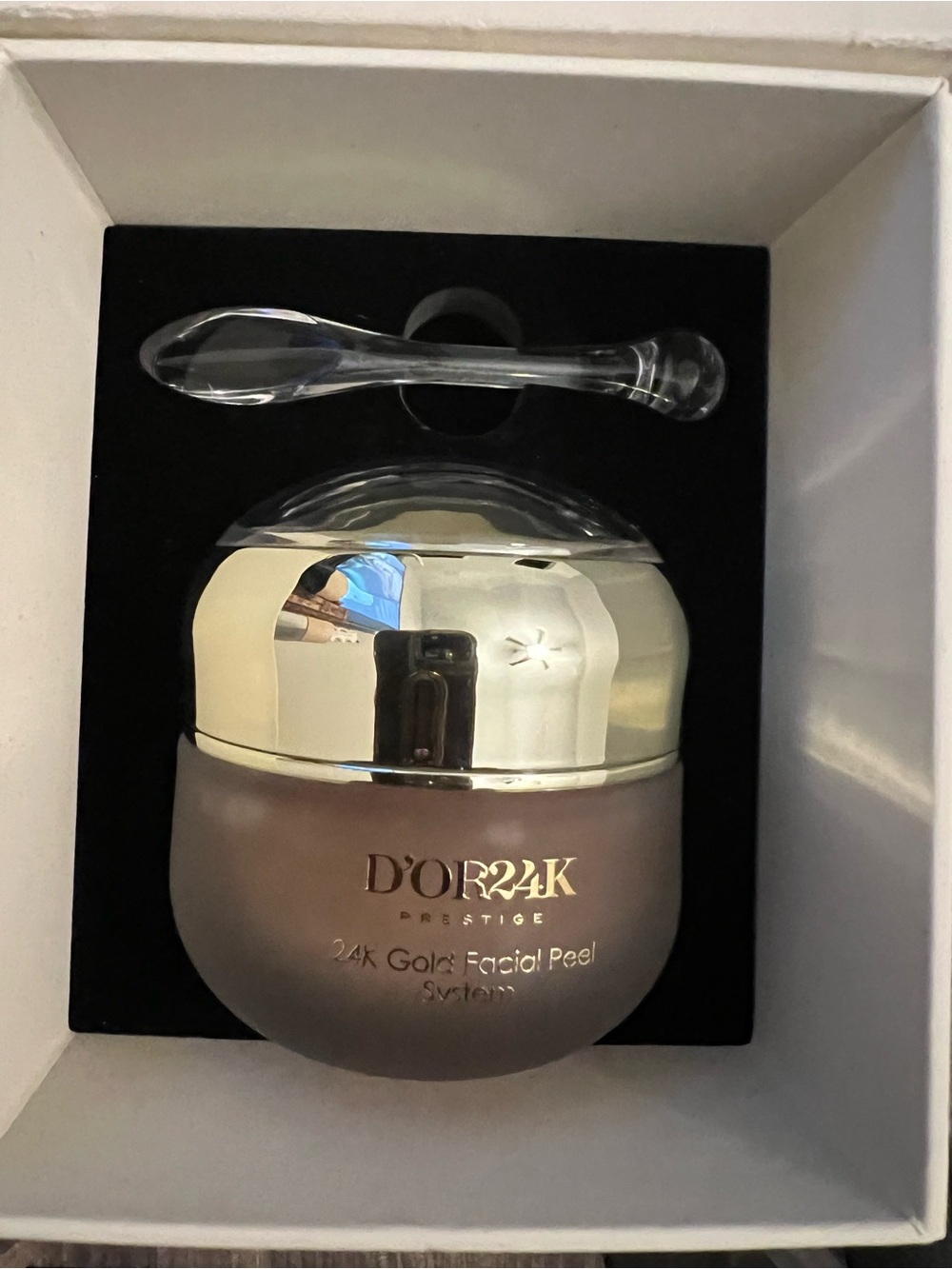 24K Gold Facial Peel - Gold & Frosted Beige